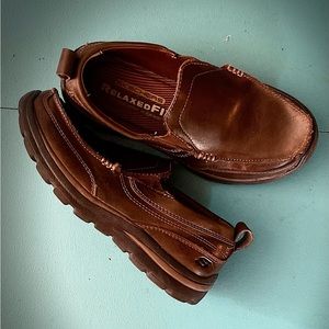 Sketchers loafers kids size 2